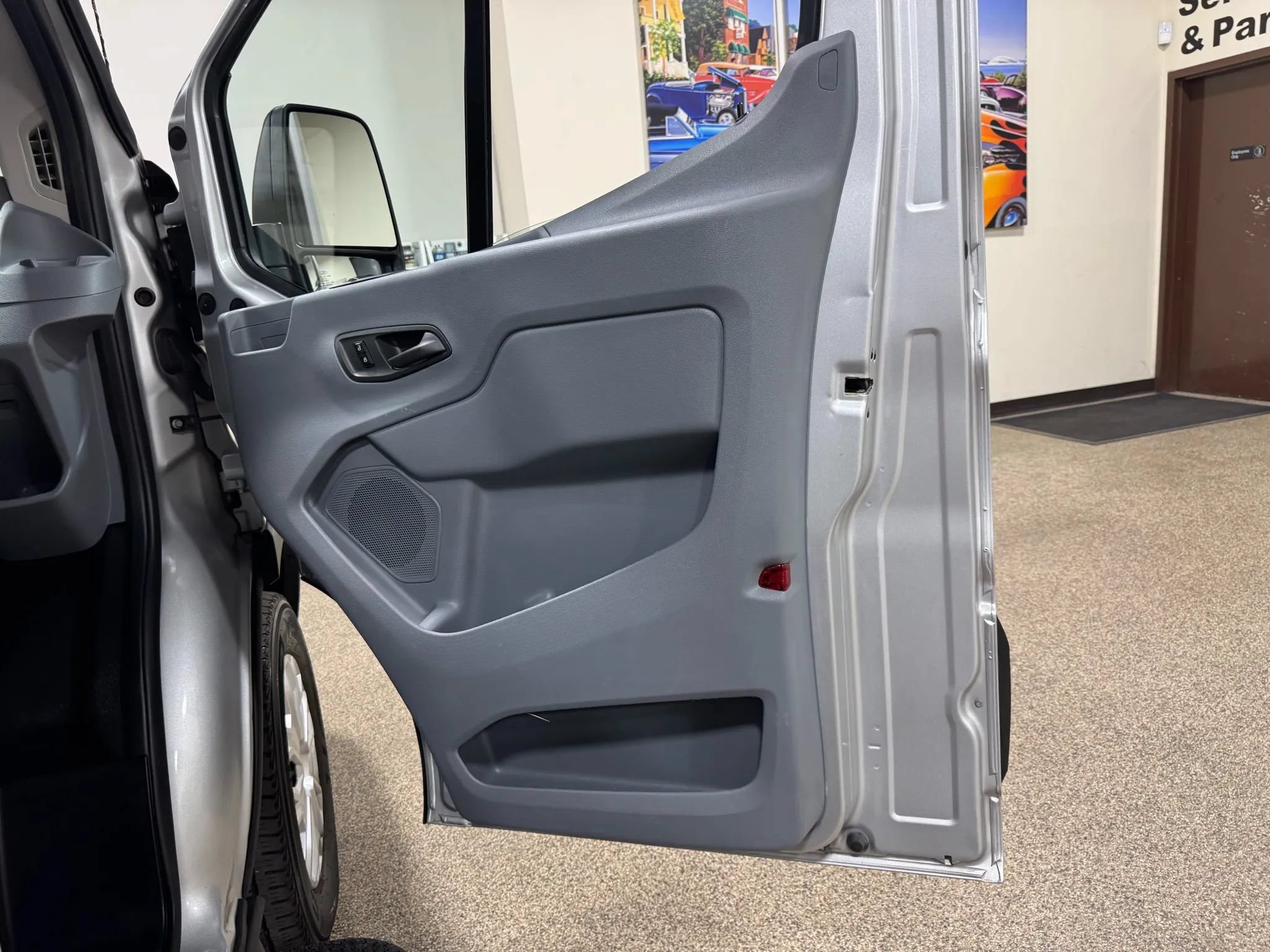 Used 2019 Ford Transit 250 148 Medium Roof RWD image 24
