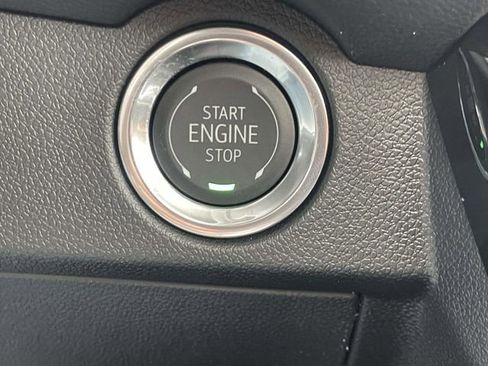 New 2026 Chevrolet Traverse RS image 17