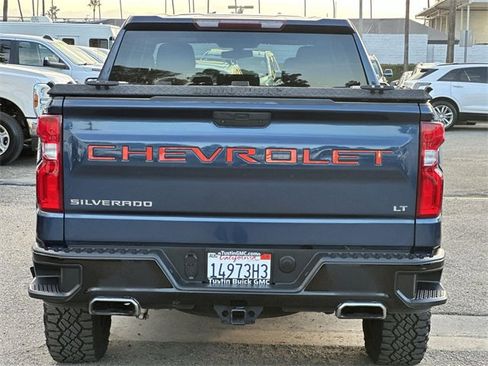 Used 2021 Chevrolet Silverado 1500 LT Trail Boss w/ Bed Protection Package image 5