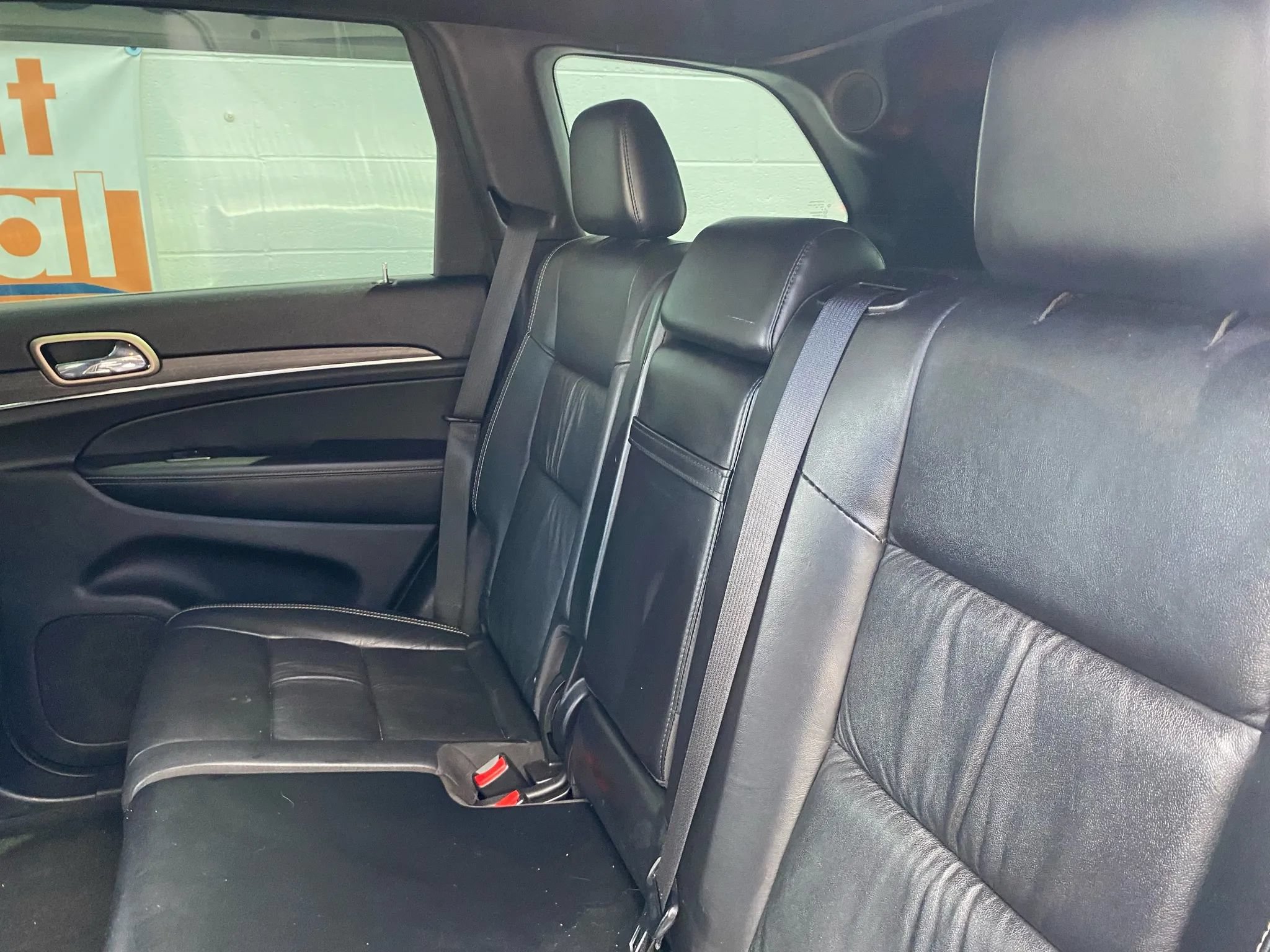 Used 2014 Jeep Grand Cherokee Limited AWD/4WD image 8