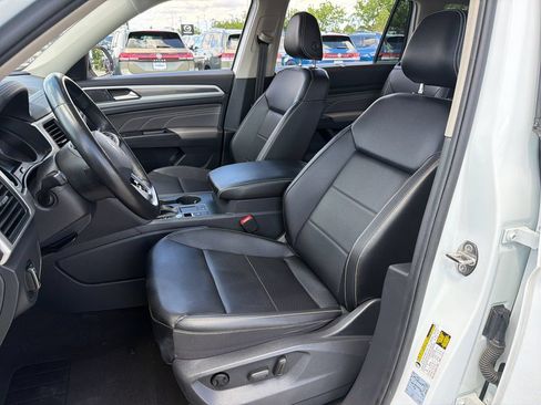 Certified 2021 Volkswagen Atlas SE FWD image 7