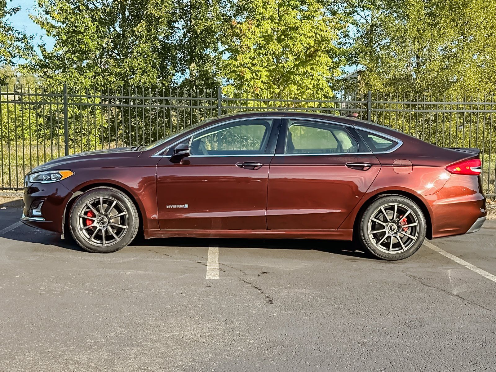 Used 2019 Ford Fusion Titanium FWD image 7