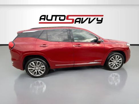 Used 2024 GMC Terrain Denali AWD/4WD image 8