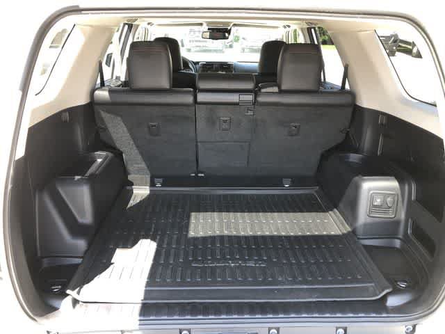 Used 2020 Toyota 4Runner TRD Off-Road Premium w/ Moonroof Package AWD/4WD image 29