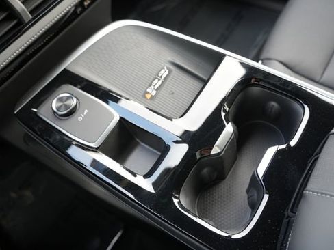 New 2026 Buick Enclave Preferred w/ Power Package AWD/4WD image 29