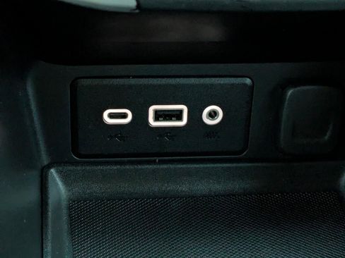 Used 2024 GMC Terrain SLE image 21