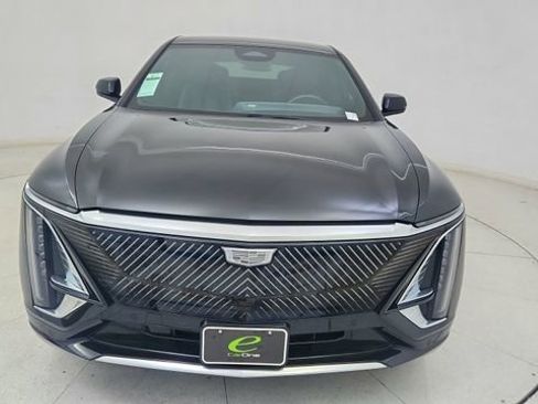 Used 2024 Cadillac Lyriq Tech image 2