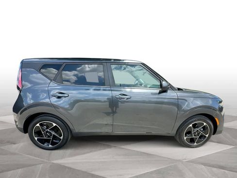 Used 2023 Kia Soul EX FWD image 9