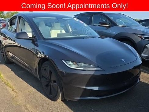 Used 2024 Tesla Model 3 Standard Range RWD image 1