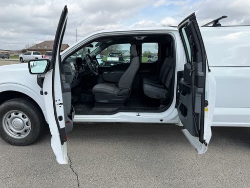 Used 2023 Ford F150 XL w/ Trailer Tow Package image 2