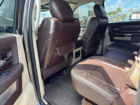 Used 2014 RAM 2500 Longhorn w/ Convenience Group AWD/4WD image 9