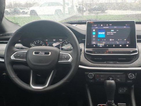 Certified 2024 Jeep Compass Latitude w/ Sun and Sound Group image 10