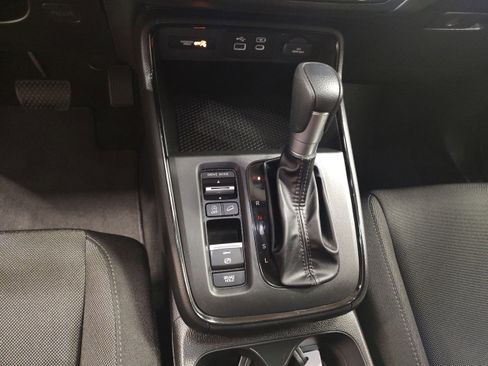 Used 2024 Honda CR-V EX image 8