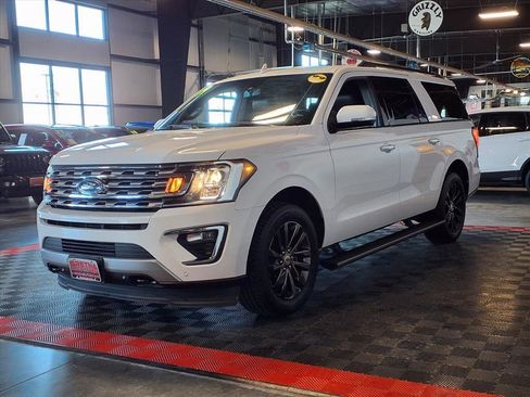 Used 2019 Ford Expedition Max Limited image 3