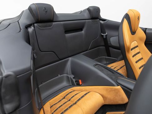 Used 2025 Ferrari Roma Spider RWD image 55