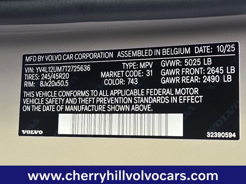 New 2026 Volvo XC40 B5 Ultra w/ Climate Package image 18