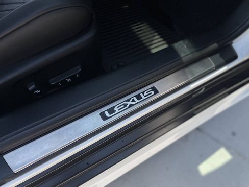 Used 2015 Lexus RC F w/ Premium Package RWD image 14