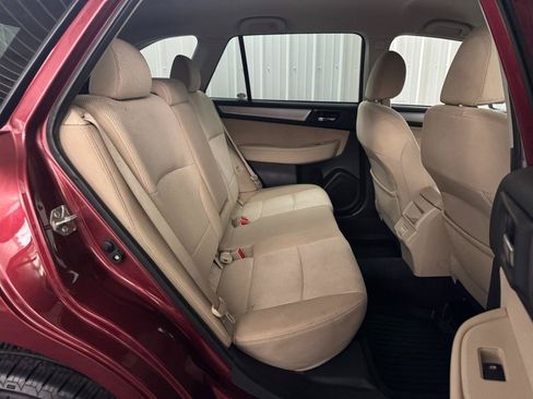 Used 2018 Subaru Outback 2.5i Premium AWD/4WD image 14