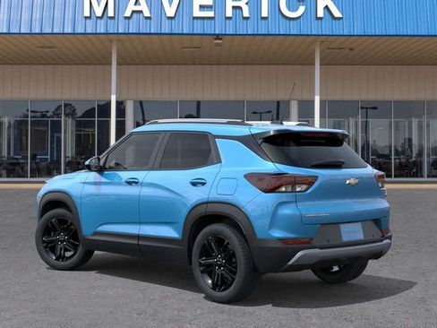 New 2026 Chevrolet TrailBlazer LT w/ Convenience Package FWD image 3