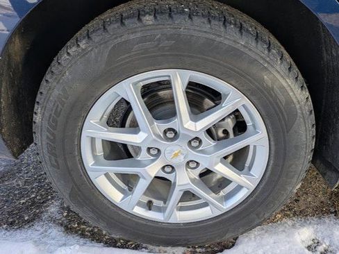 Used 2023 Chevrolet Equinox LT image 23