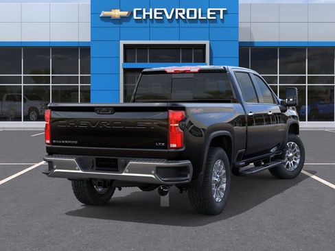 New 2026 Chevrolet Silverado 2500 LTZ w/ LTZ Premium Package AWD/4WD image 24