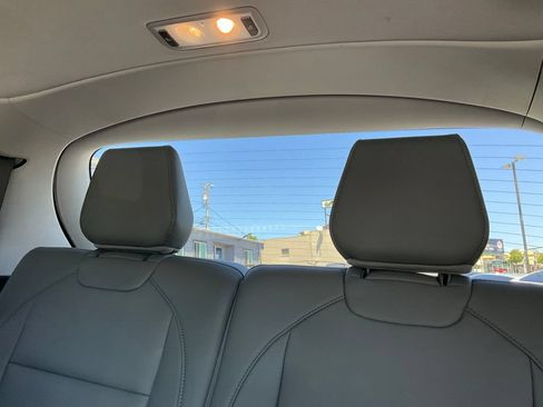 Used 2014 Acura MDX FWD w/ Advance & Entertainment image 37