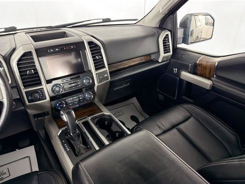 Used 2019 Ford F150 Lariat w/ FX4 Off-Road Package image 22