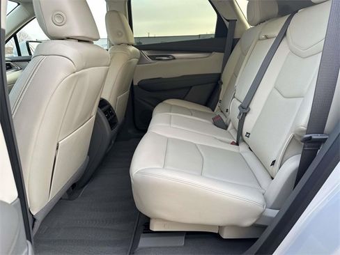 Certified 2023 Cadillac XT5 Premium Luxury image 31