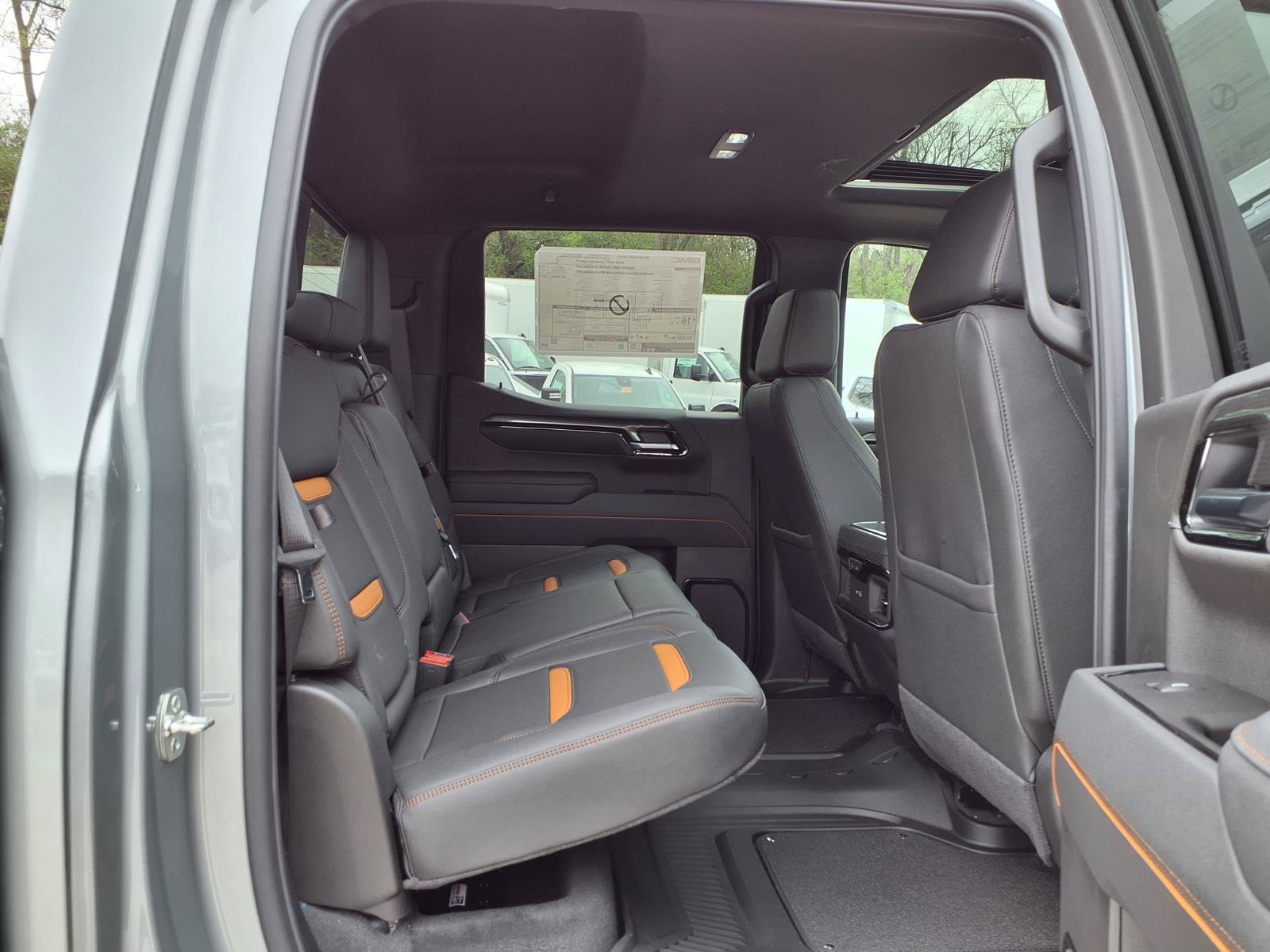 New 2026 GMC Sierra 1500 AT4 w/ AT4 Premium Package AWD/4WD image 23