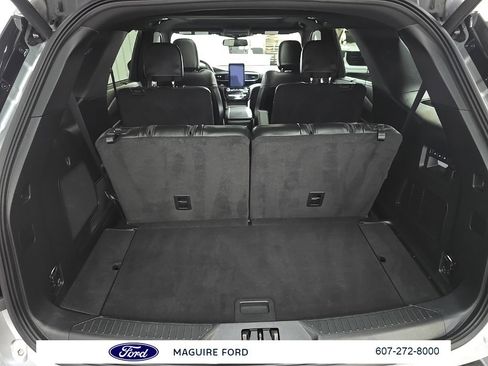 Used 2022 Ford Explorer ST w/ Equipment Group 401A image 12
