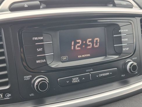 Used 2016 Kia Sorento EX w/ EX Premium Package image 21