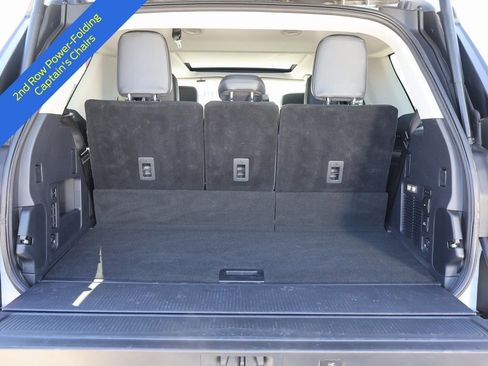Certified 2025 Ford Expedition Platinum image 15