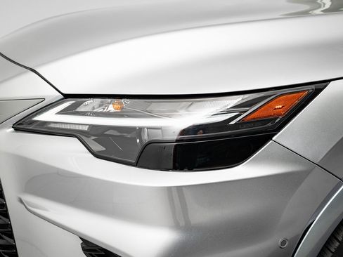 Certified 2025 Lexus RX 350 F Sport image 16