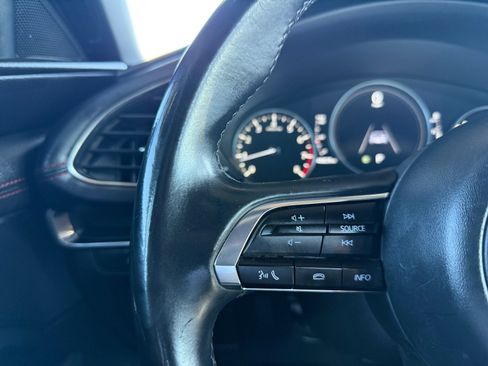 Used 2024 MAZDA MAZDA3 s AWD/4WD image 18