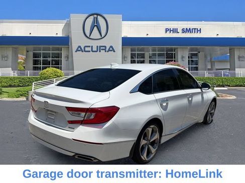 Used 2018 Honda Accord Touring image 8
