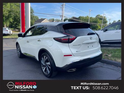 Used 2024 Nissan Murano SL AWD/4WD image 3