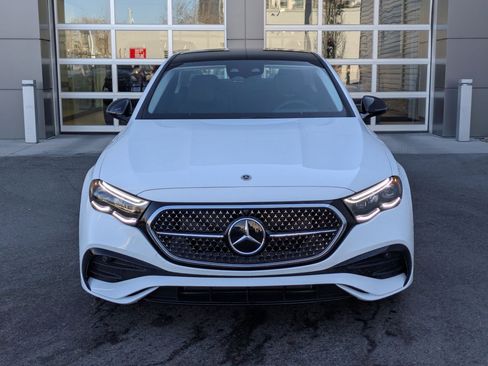 New 2026 Mercedes-Benz E 450 4MATIC Sedan image 9