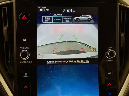 Used 2025 Subaru Crosstrek 2.0i Premium AWD/4WD image 23
