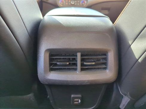 Used 2020 GMC Terrain SLT w/ Preferred Package image 20