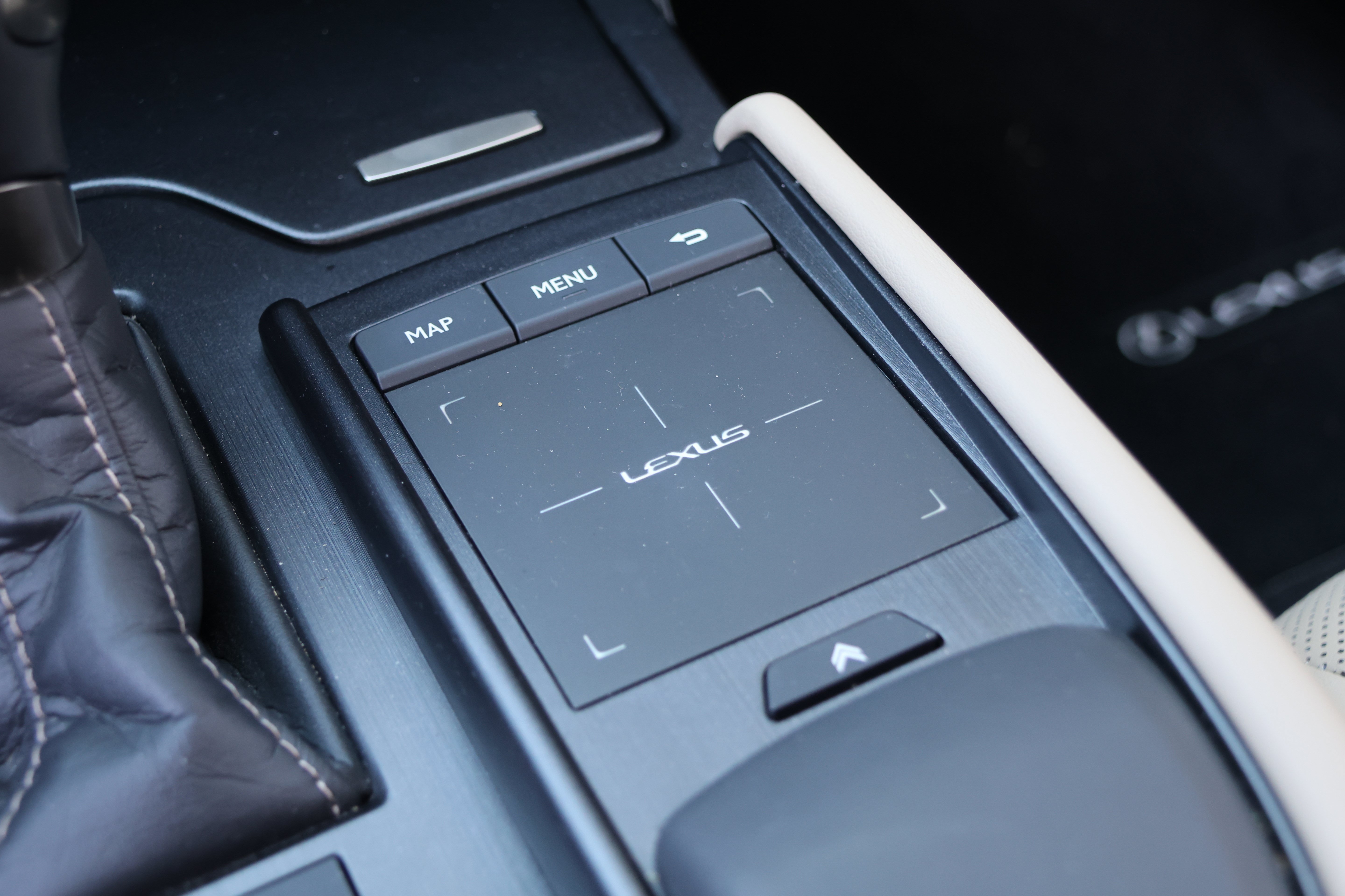 Used 2021 Lexus ES 350 w/ Premium Package FWD image 29