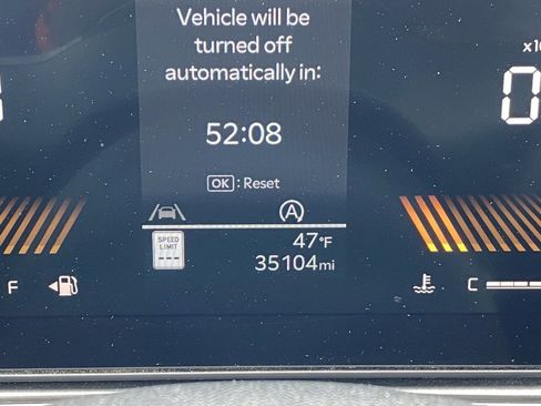 Used 2024 Kia Sorento S image 16