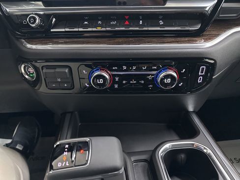 New 2026 GMC Sierra 1500 Elevation AWD/4WD image 40