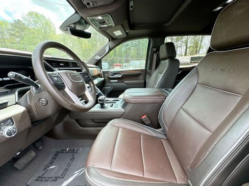 Used 2024 GMC Sierra 1500 Denali w/ Denali Reserve Package image 13