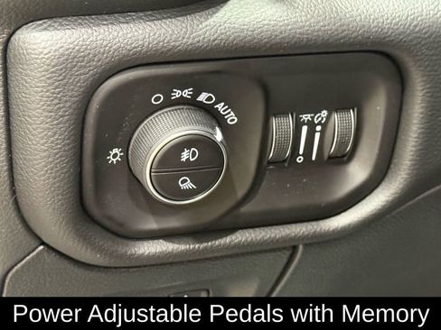 New 2026 RAM 1500 Rebel image 23