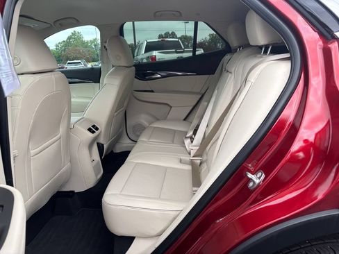 Used 2023 Buick Envision Essence AWD/4WD image 17