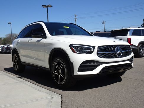 Used 2021 Mercedes-Benz GLC 300 4MATIC image 6