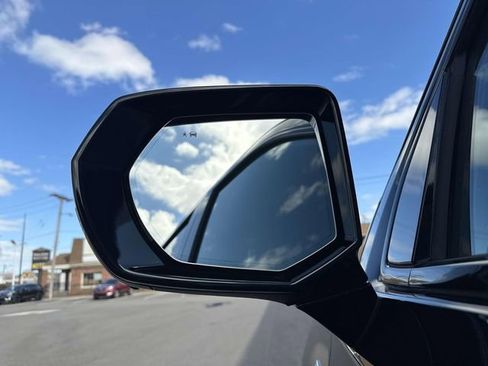 Certified 2025 Cadillac Escalade Sport Platinum w/ LPO, Floor Liner Package image 12