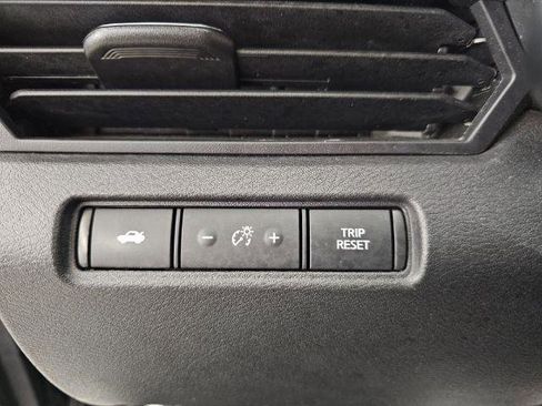 Used 2021 Nissan Altima 2.5 SV image 14