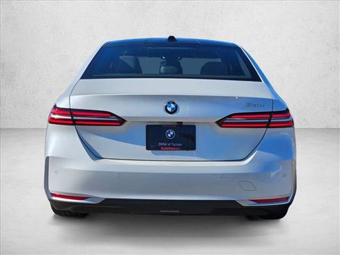 New 2026 BMW 530i 530i w/ Executive Package image 8