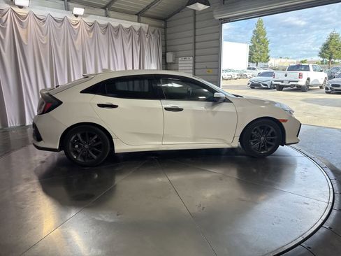 Used 2020 Honda Civic EX image 4